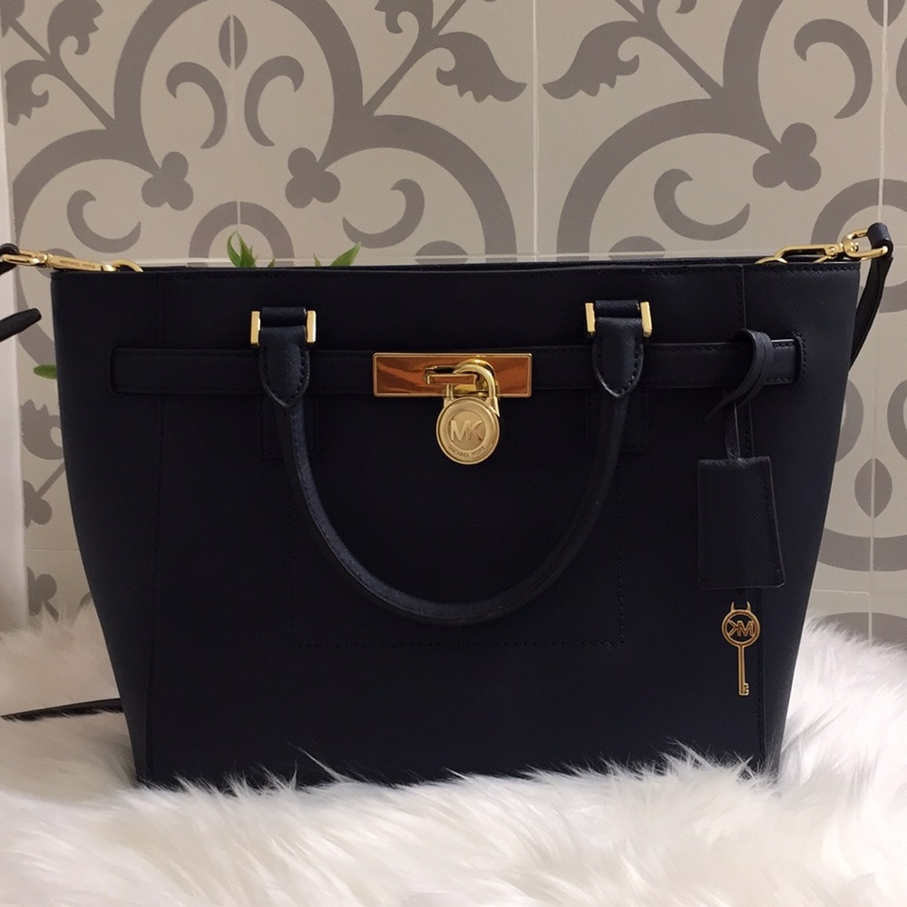 Michael Kors Hamilton Traveller Crossbody Handbag